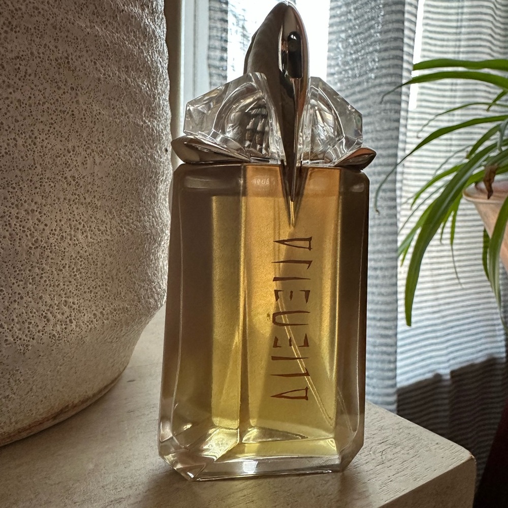 Mugler alien goddess eau de parfum 2oz 60ml 90% full